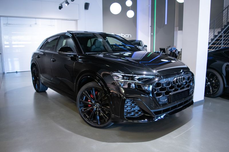 Audi SQ8 • 2024 • 900 km 2