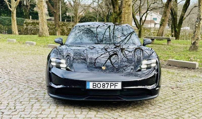 Porsche Taycan • 2021 • 150,000 km 4
