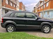 Hyundai Tucson • 2008 • 126,000 km 1