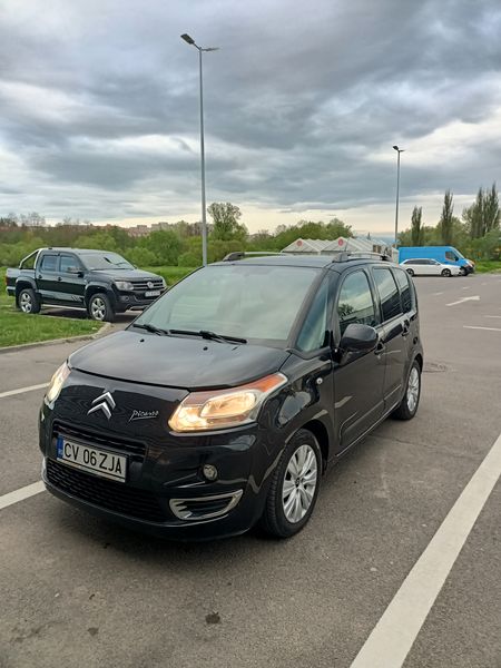 Citroën C3 Picasso • 2011 • 215,000 km 4