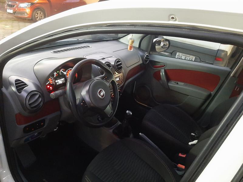 Fiat Palio Sporting • 2012 • 116,000 km 6