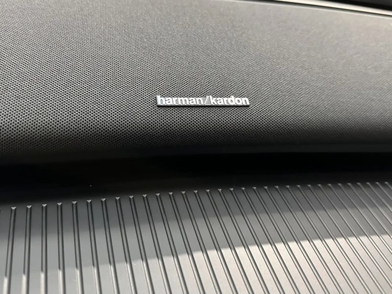 Volvo XC • 2024 • 21,000 km 2