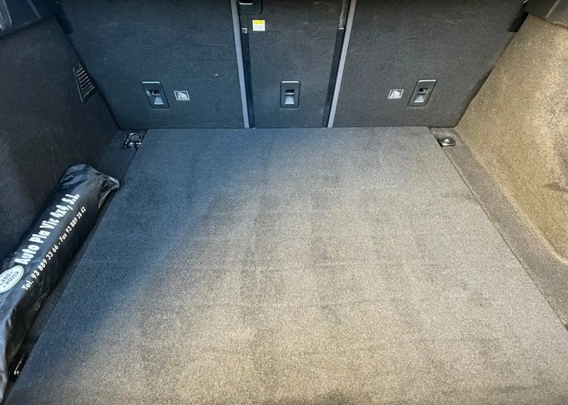 Land Rover Range Rover Velar • 2018 • 95,000 km 13