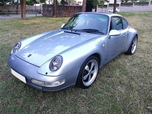 Porsche 911 • 1995 • 125,000 km 2