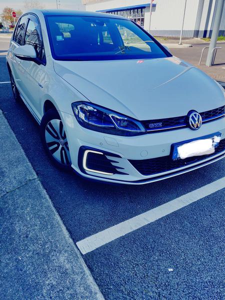 Volkswagen Golf • 2017 • 64,000 km 1