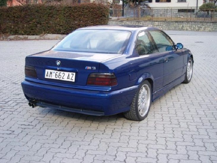 BMW M3 • 1993 • 139,700 km 6