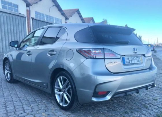 Lexus CT • 2015 • 57,099 km 2