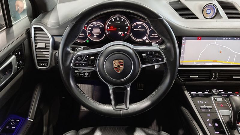 Porsche Cayenne • 2019 • 112,000 km 15