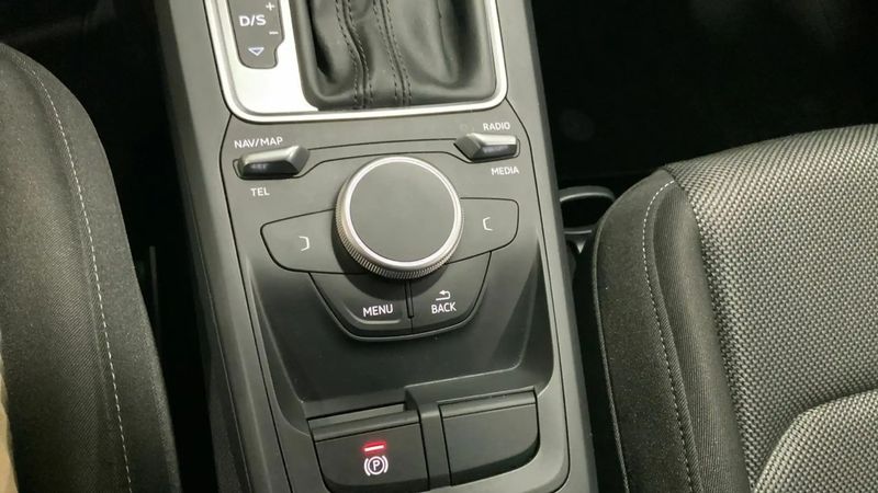 Audi Q3 • 2019 • 62,742 km 20