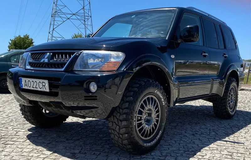 Mitsubishi Pajero • 2005 • 207,000 km 1