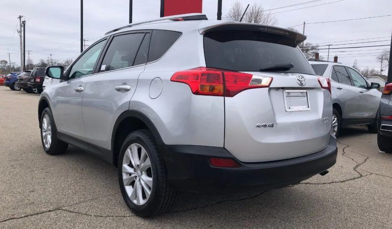 Toyota RAV4 • 2015 • 53,256 km 3