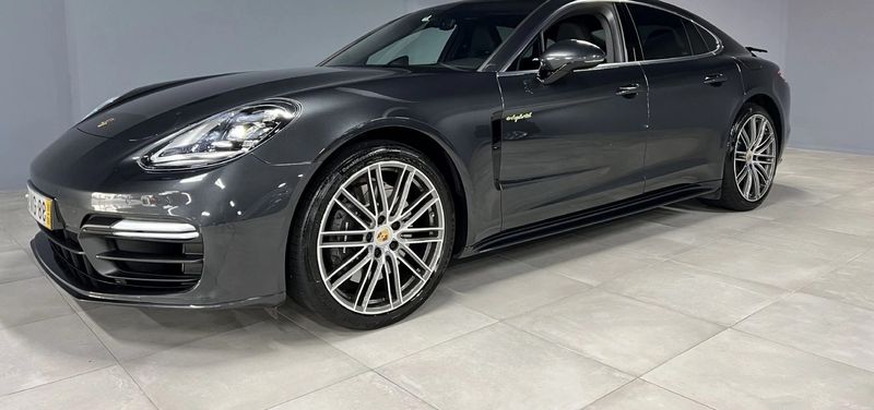 Porsche Panamera • 2018 • 40,000 km 1