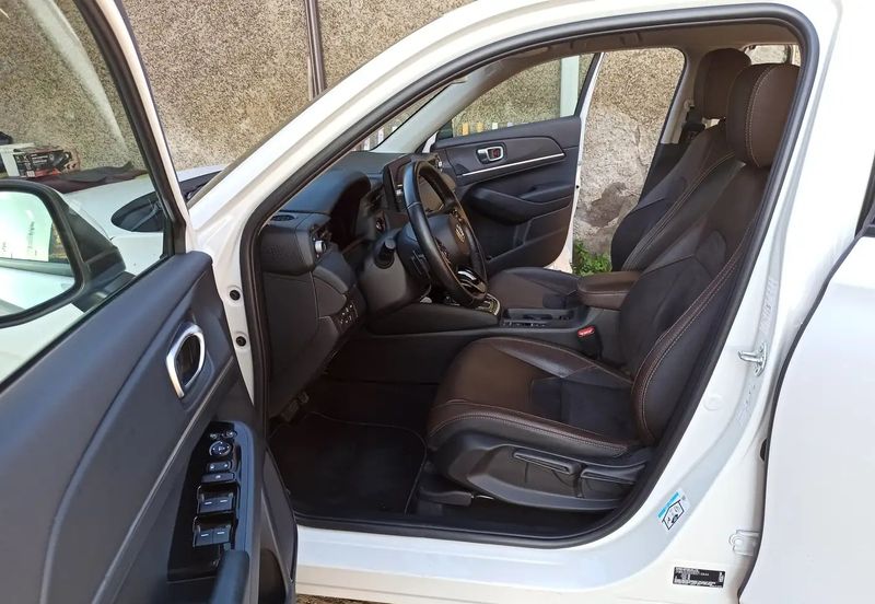 Honda HR-V • 2022 • 17,400 km 4