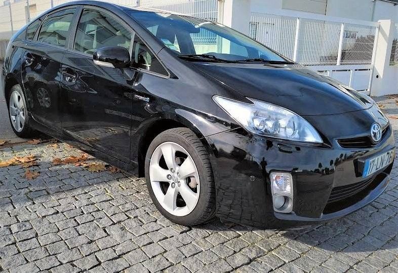 Toyota Prius • 2011 • 150,000 km 1