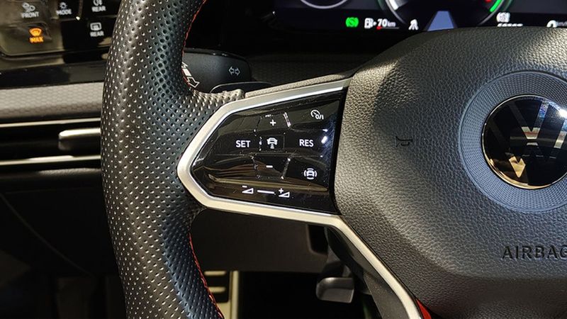 Volkswagen Golf GTI • 2021 • 59,387 km 11