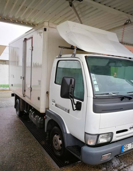 Nissan Cabstar E - T • 2001 • 200,000 km 2