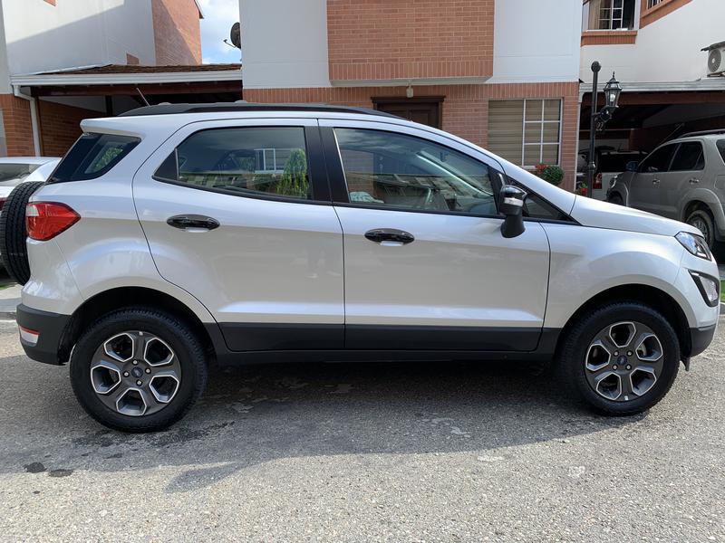 Ford EcoSport • 2020 • 3,300 km 9