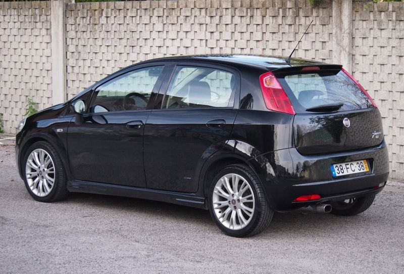 Fiat Grande Punto • 2008 • 94,000 km 2