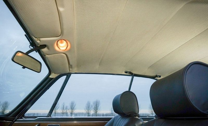 BMW 5 Series • 1971 • 118,900 km 8