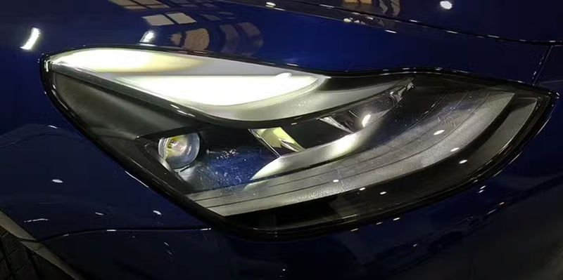 Tesla Model 3 • 2022 • 37,418 km 7