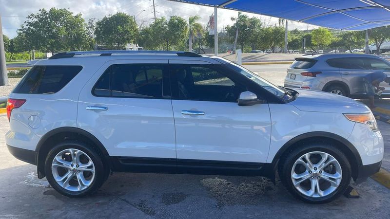 Ford Explorer • 2012 • 150,000 mi 11