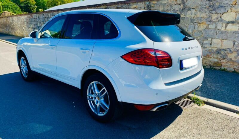 Porsche Cayenne • 2012 • 211,000 km 12
