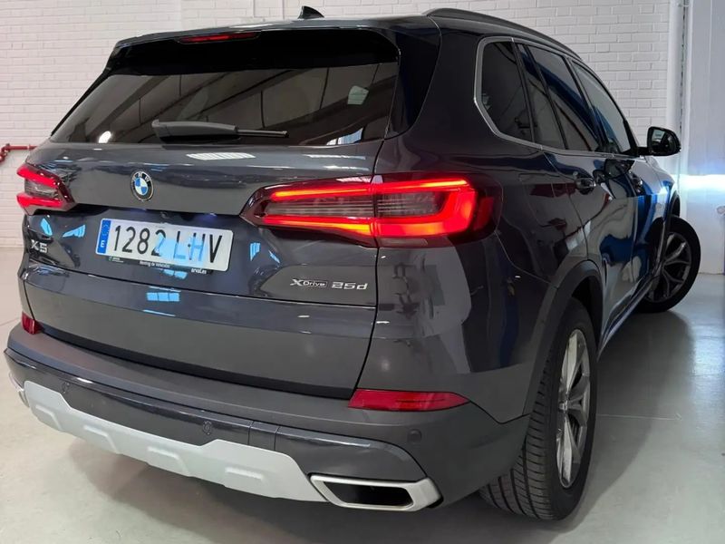 BMW X5 • 2020 • 57,100 km 3