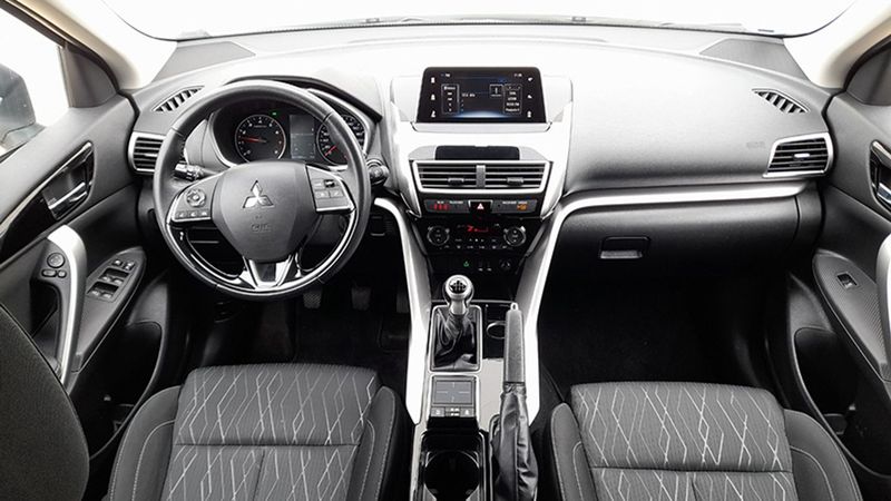 Mitsubishi Eclipse • 2020 • 41,580 km 8