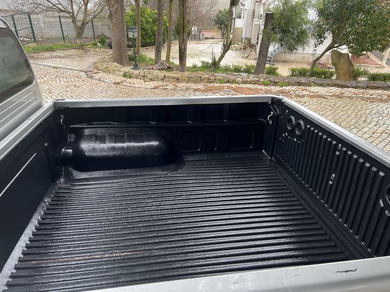 Toyota Hilux • 2008 • 220,000 km 5