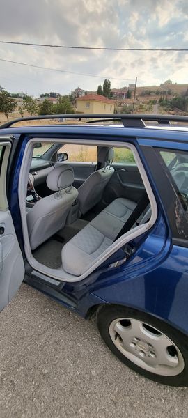 Mercedes-Benz C-Class • 2002 • 237,000 km 8