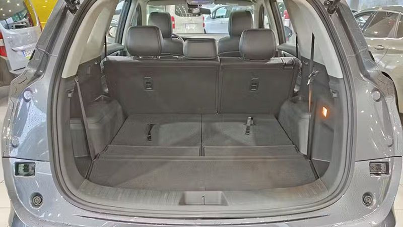 DFSK All New Glory SUV • 2025 • 4,910 km 4