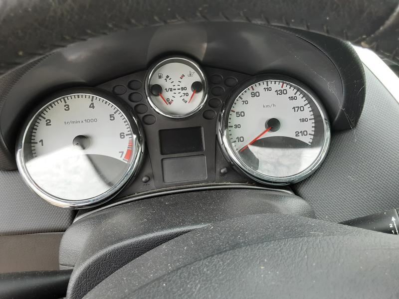 Peugeot 205 • 2011 • 999 km 3