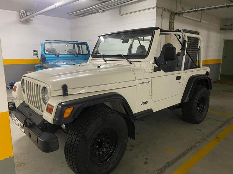 Jeep Wrangler • 1997 • 33,000 km 1