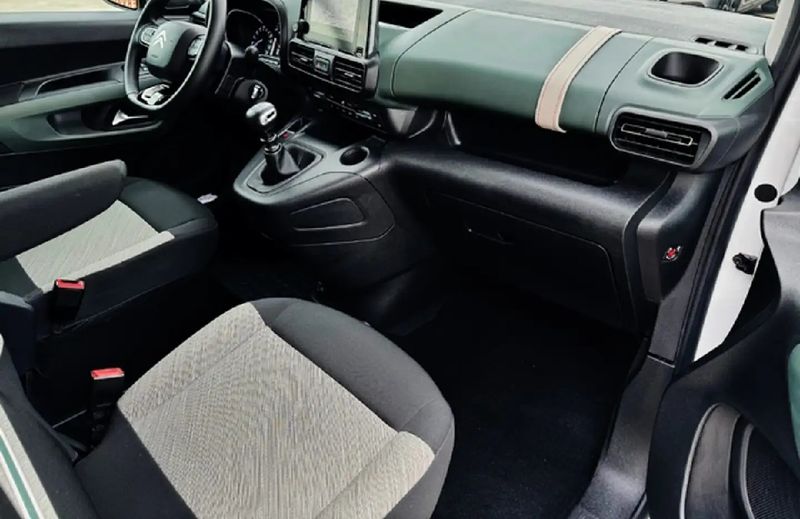 Citroën Berlingo • 2020 • 24,000 km 14