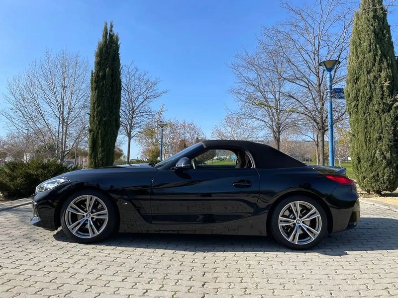 BMW Z4 • 2023 • 32,000 km 11
