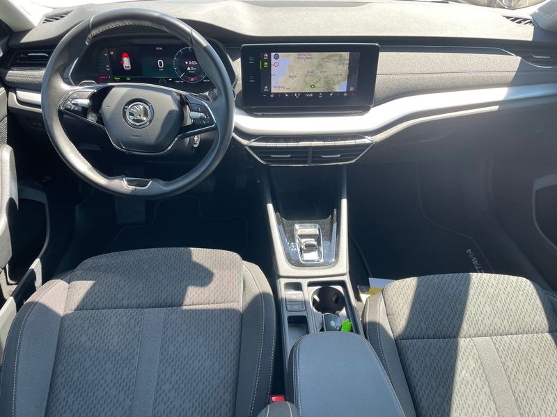 Škoda Octavia Combi • 2021 • 113,000 km 2