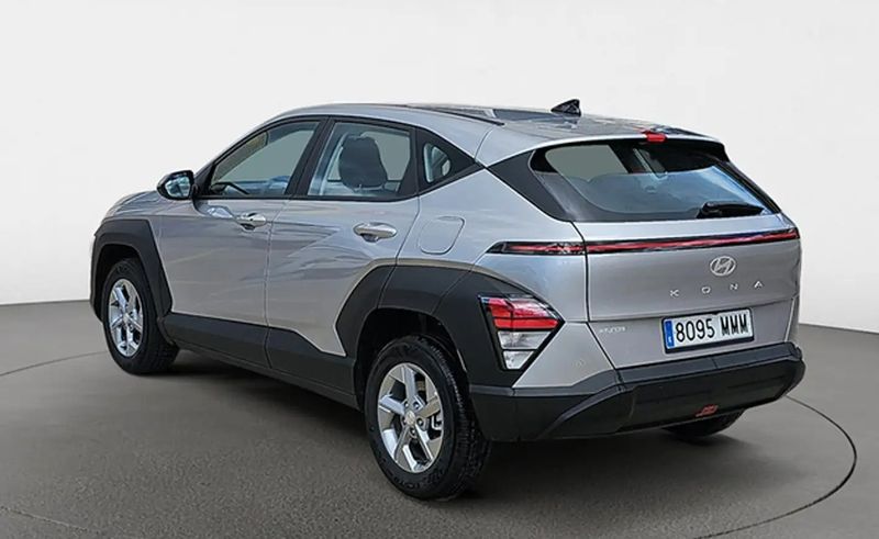 Hyundai Kona • 2023 • 9,654 km 2