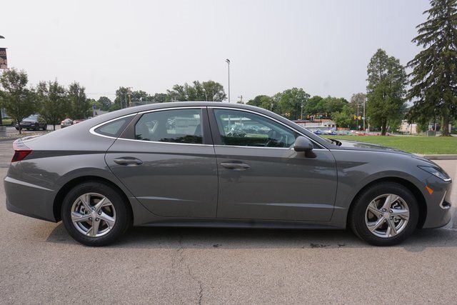 Hyundai Sonata Hybrid • 2020 • 29,097 km 4