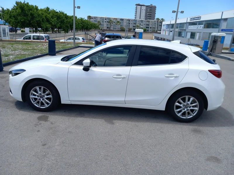 Mazda 3 • 2018 • 60,000 km 7