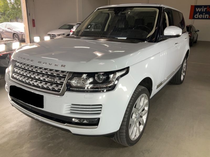 Land Rover Range Rover • 2017 • 92,000 km 1