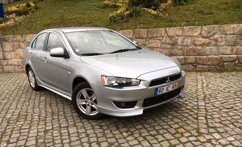 Mitsubishi Lancer • 2009 • 150,000 km 3