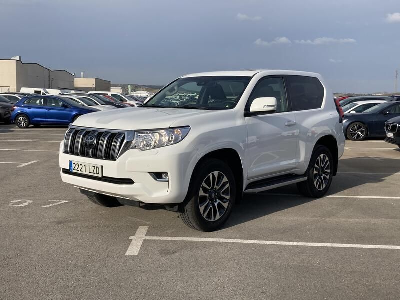 Toyota Land Cruiser • 2022 • 15,926 km 1