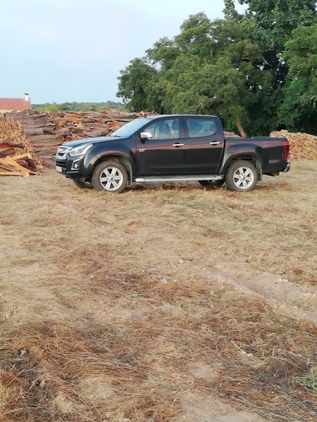 Isuzu D-MAX • 2015 • 168,000 km 5