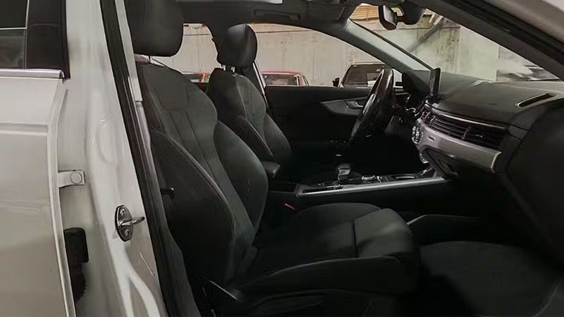 Audi A4 Allroad • 2017 • 118,801 km 14