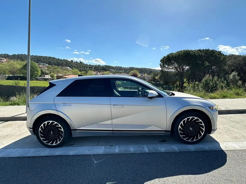 Hyundai Ioniq Electric • 2022 • 42,200 km 2