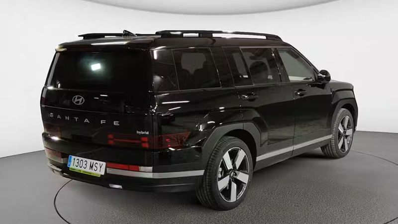 Hyundai Santa Cruz • 2024 • 6,378 km 2