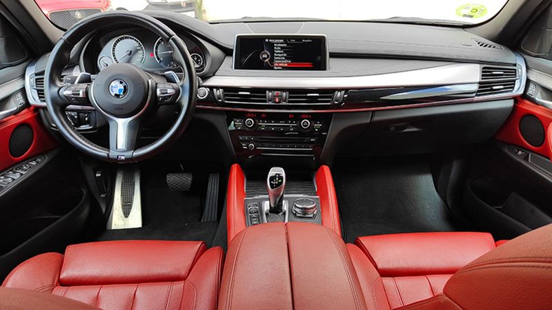 BMW X6 • 2015 • 117,318 km 2