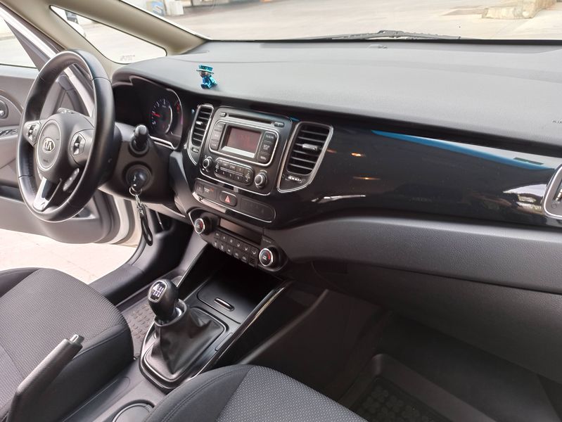 Kia Carens • 2014 • 210,000 km 5