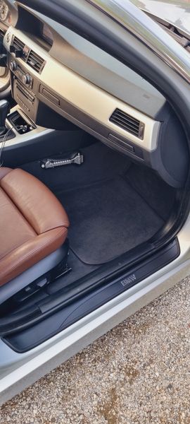 BMW 3 Series • 2008 • 284,600 km 17