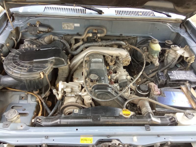 Toyota Land Cruiser • 2000 • 332,000 km 4